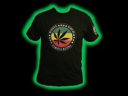 Star Leaf Black T-Shirts